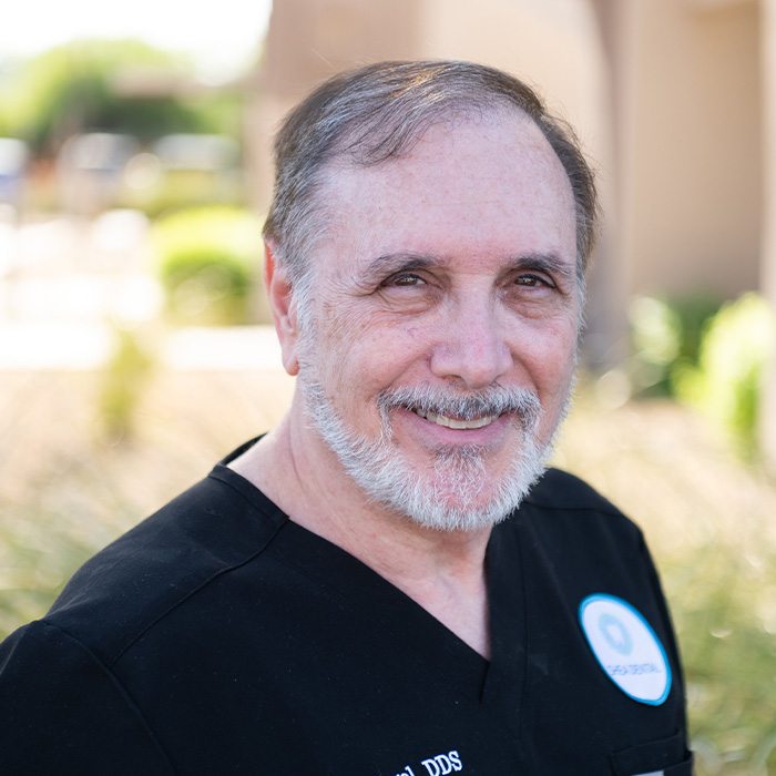 Scottsdale Arizona dentist Doctor Alan Siegel